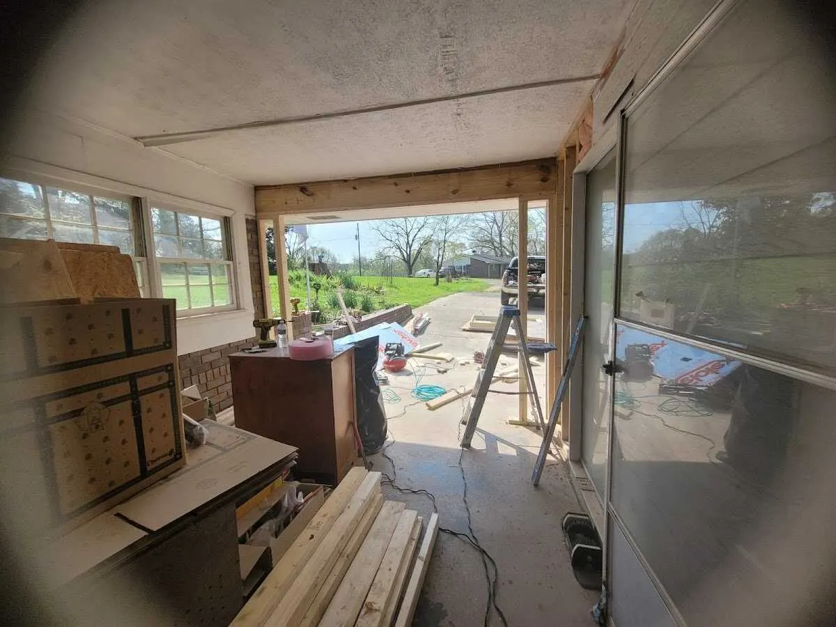 Air movers and dehumidifier for Drying & Dehumidification in Niskayuna